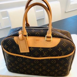 Authentic Louis Vuitton Deuville Boston Bag